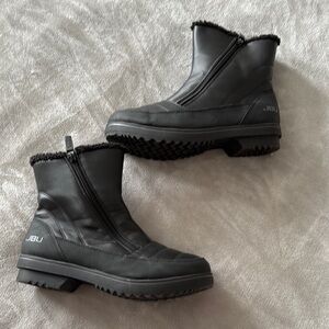 JBU Black Winter Boots